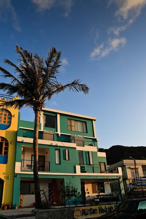 永勝客棧 Bed and Breakfast Manzhou Exteriör bild