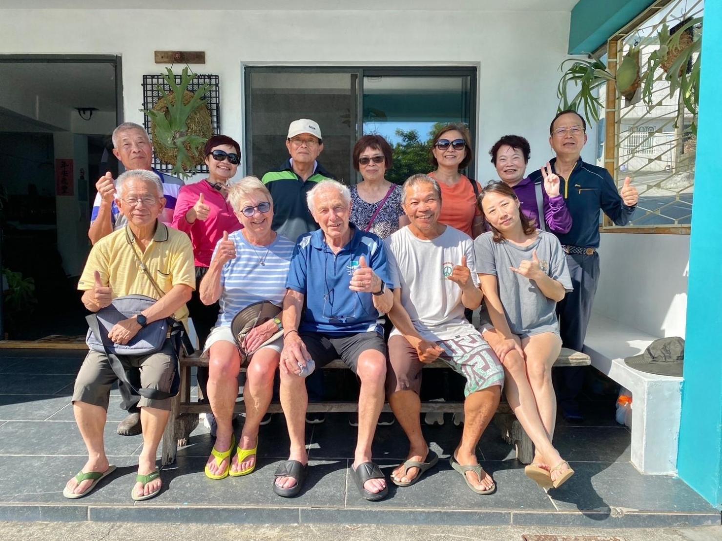 永勝客棧 Bed and Breakfast Manzhou Exteriör bild